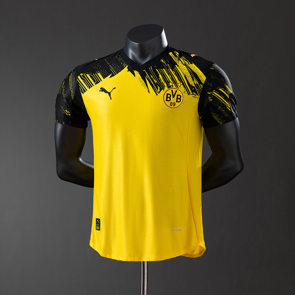 Borussia Dortmund Home Kit [Custom Name/Number]