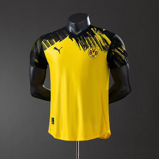 Borussia Dortmund Home Kit [Custom Name/Number]