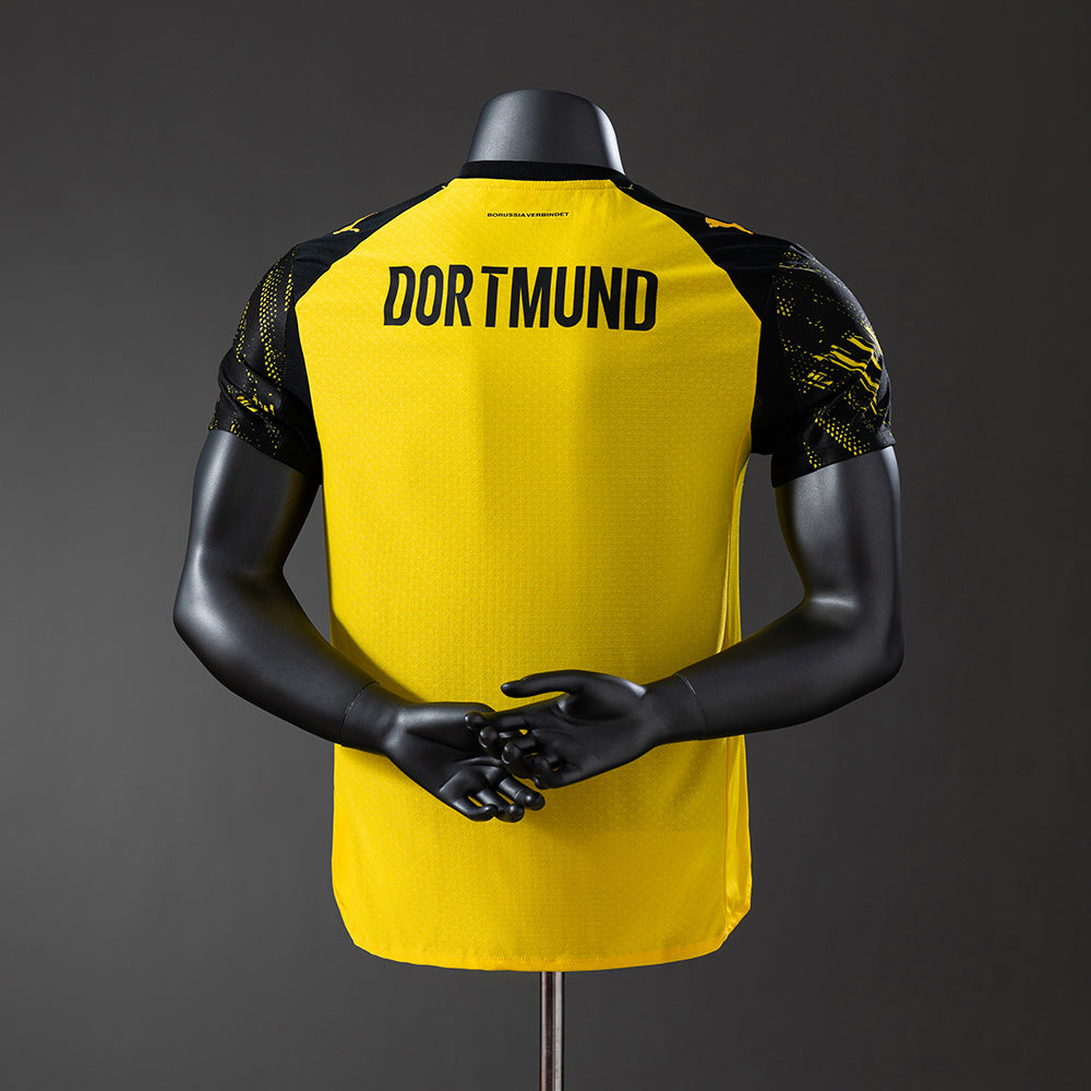 Borussia Dortmund Home Kit [Custom Name/Number]