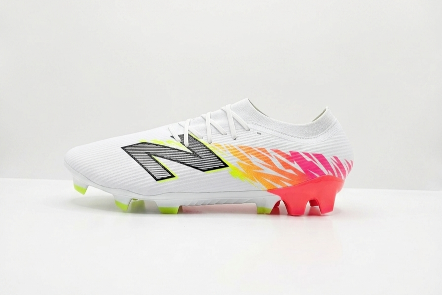 New Balance Furon V8 Team FG Soccer Cleats