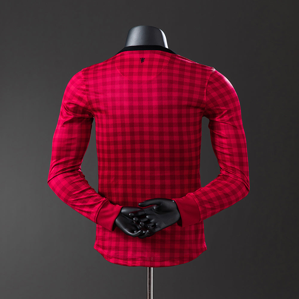 Manchester United Home Kit Retro Long Sleeve [Custom Name/Number]